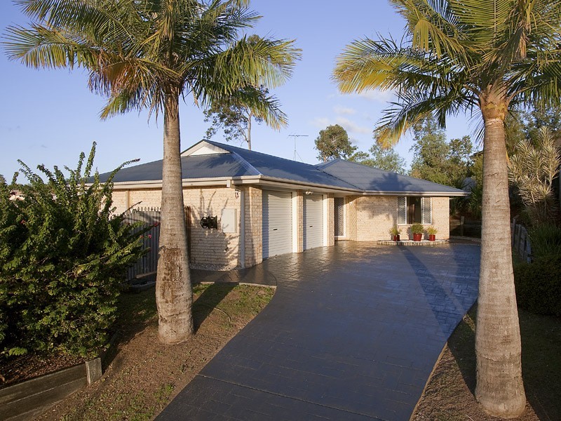 12 Wanda Court, Albany Creek QLD 4035