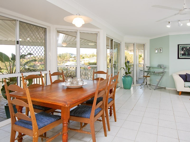 12 Wanda Court, Albany Creek QLD 4035