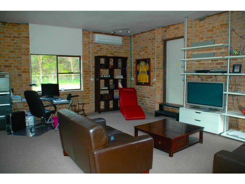 17 Airstrip Road, Pitt Town NSW 2756