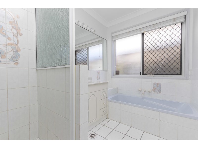 4 Zodiac Close, Tingalpa QLD 4173