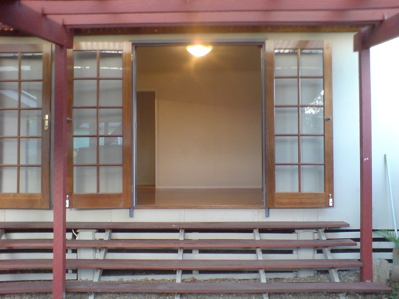 6 Cardiff St, Morningside QLD 4170