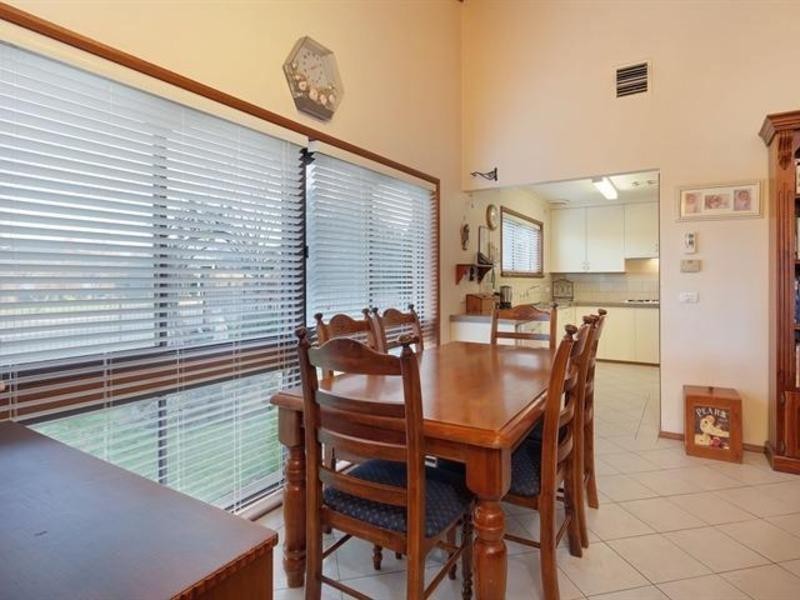 558 Logan Rd, North Albury NSW 2640