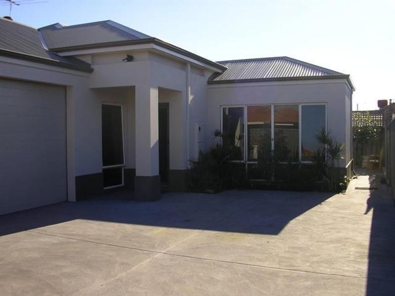 42A Morrison Street, Redcliffe WA 6104