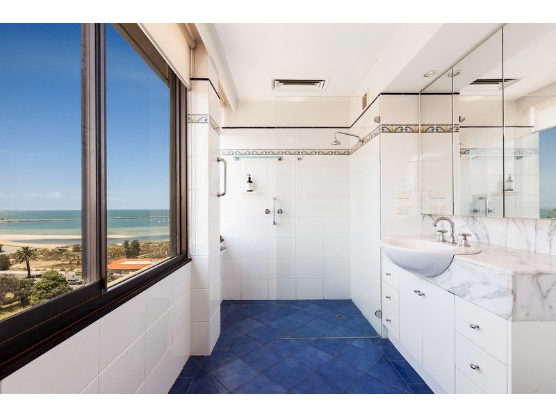 92/325 Beaconsfield Parade, St Kilda West VIC 3182