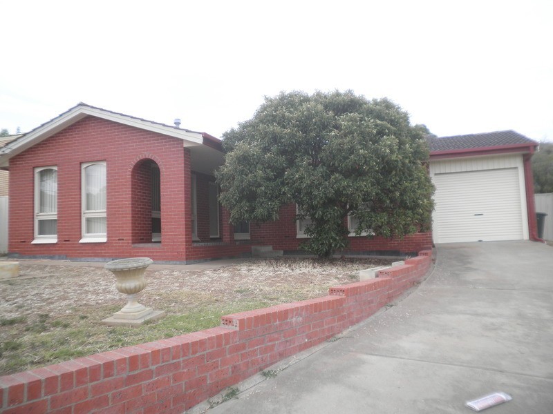 2 Tenterton Road, Christie Downs SA 5164