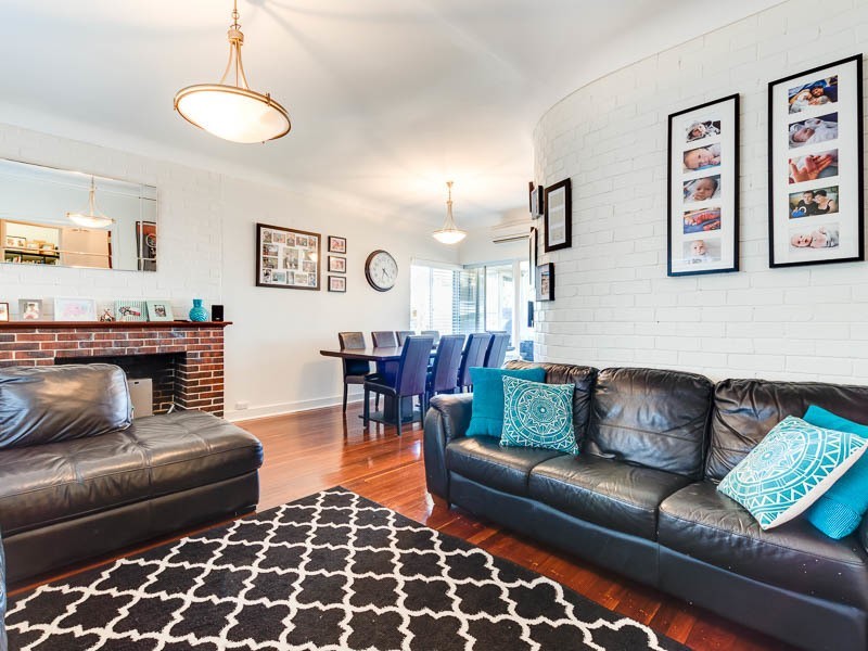 2 Head Street, Melville WA 6156