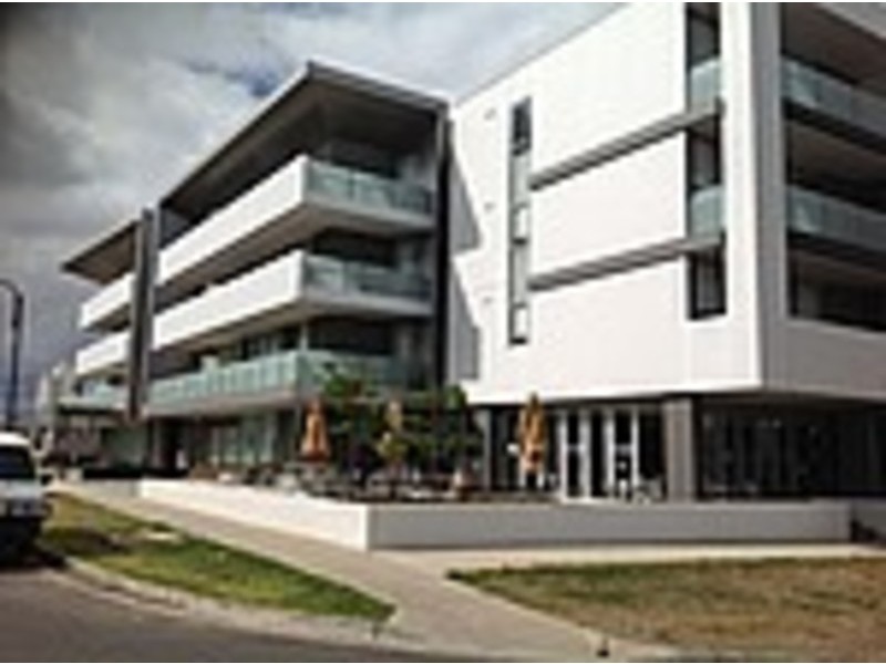 16/12 Crefden Street, Maidstone VIC 3012