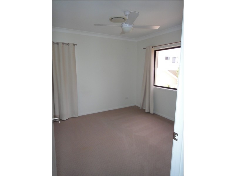 16/16 Hartigan Street, Belmont QLD 4153