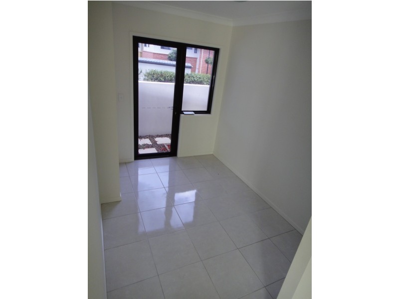 16/16 Hartigan Street, Belmont QLD 4153