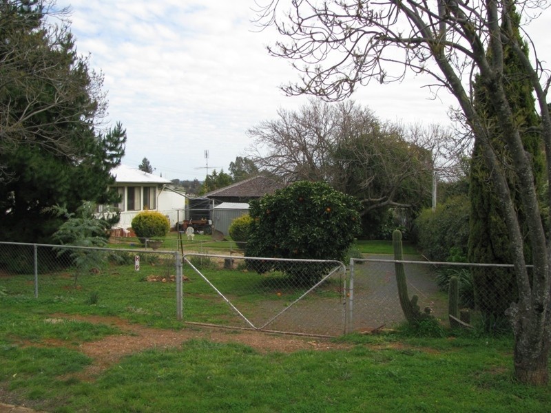 45 Deutcher Street, Temora NSW 2666