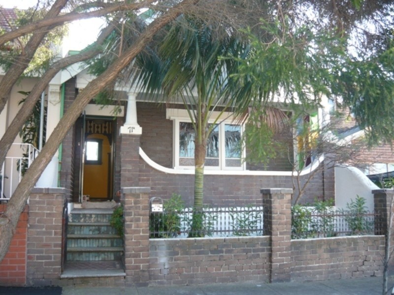 71a Meeks Road, Marrickville NSW 2204