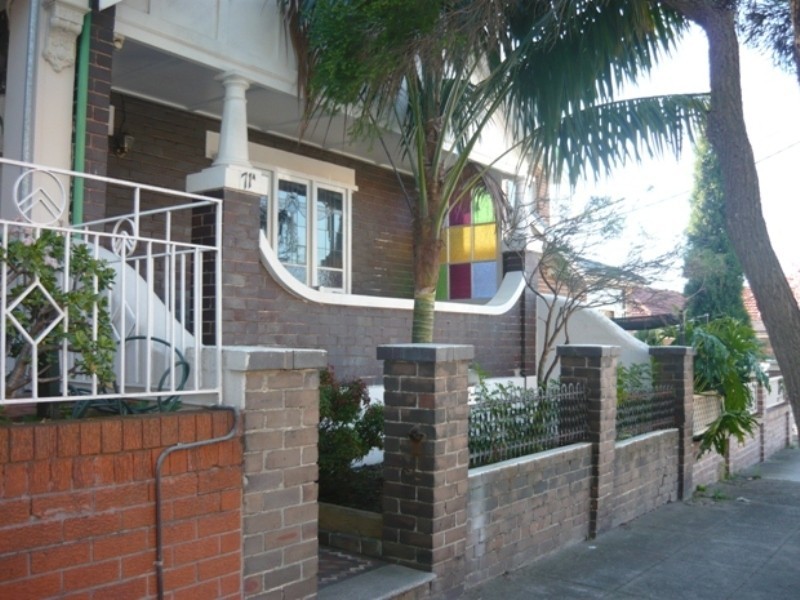 71a Meeks Road, Marrickville NSW 2204