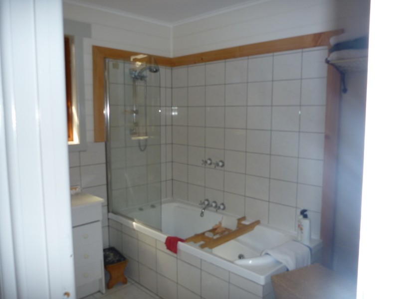 46 Apex Point Rd, White Beach TAS 7184