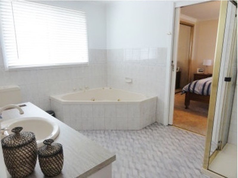 22-28 Surf Edge Drive, Golden Beach VIC 3851