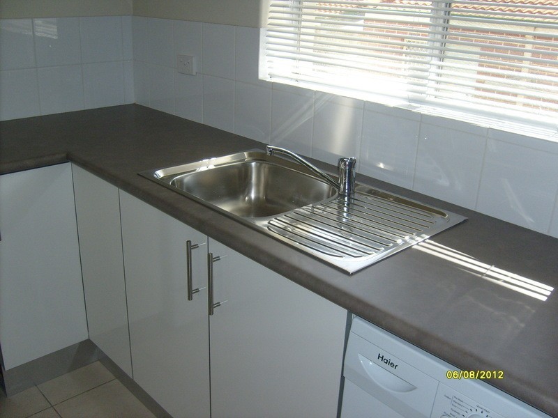 4/8 Rutland Avenue, Burswood WA 6100