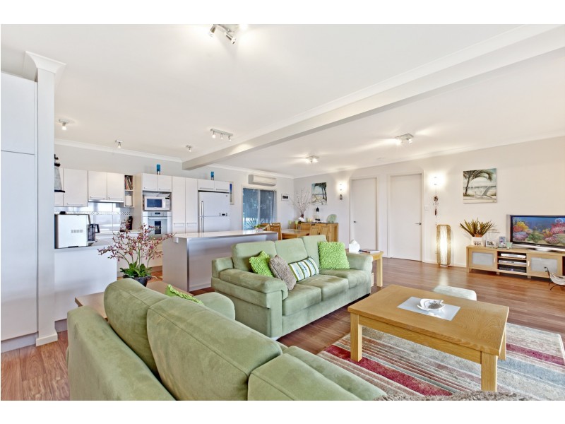 57 Esplanade, Point Turton SA 5575