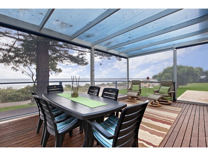 57 Esplanade, Point Turton SA 5575