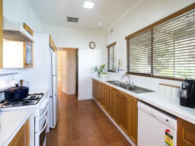 26 Brook Crescent, Box Hill VIC 3128