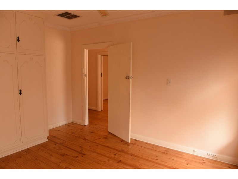 11B Winchester Street, St Peters SA 5069