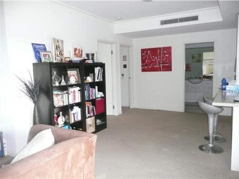 35/8 Graham Street, Port Melbourne VIC 3207