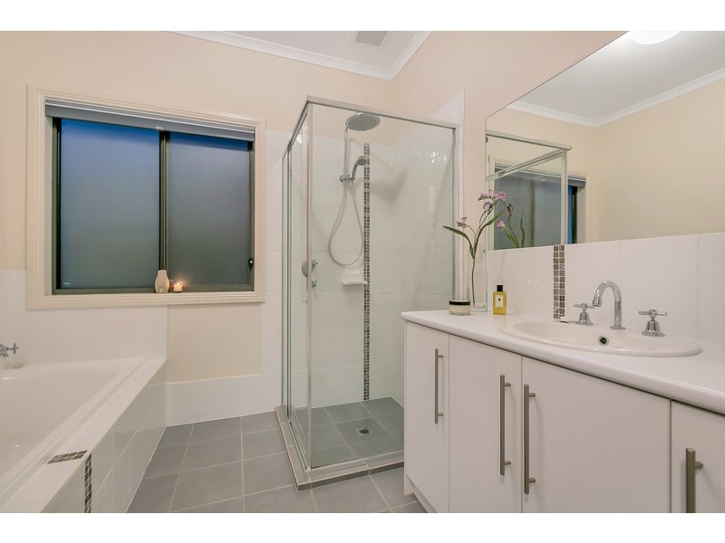 6 Lichen Walk, Aldinga Beach SA 5173