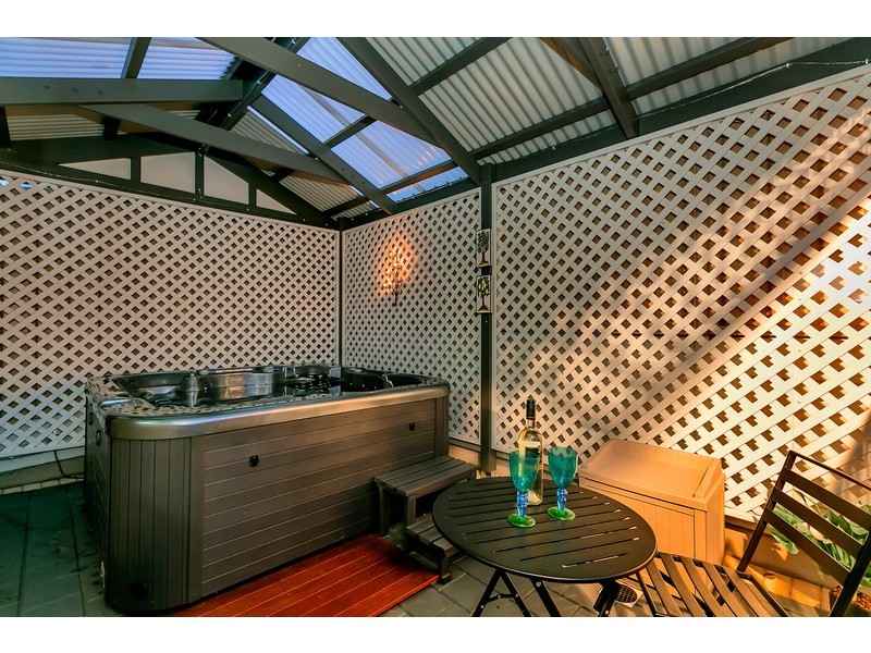 6 Lichen Walk, Aldinga Beach SA 5173