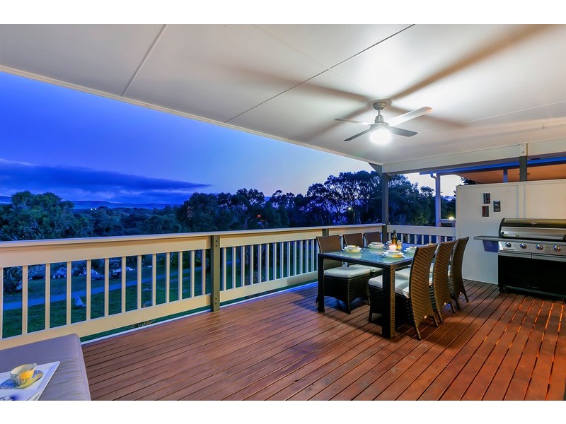 6 Lichen Walk, Aldinga Beach SA 5173