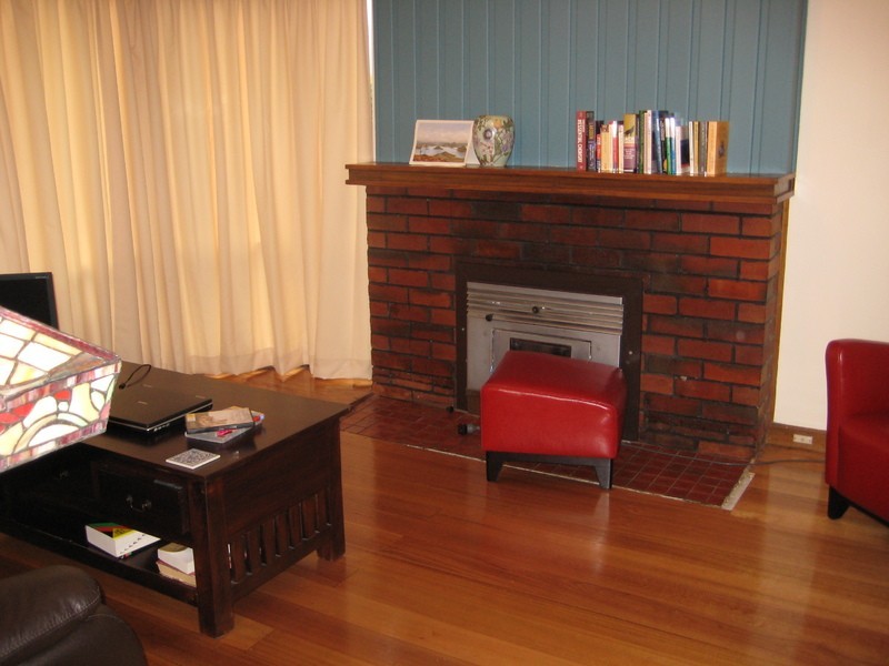 25 Corinda Grove, West Moonah TAS 7009