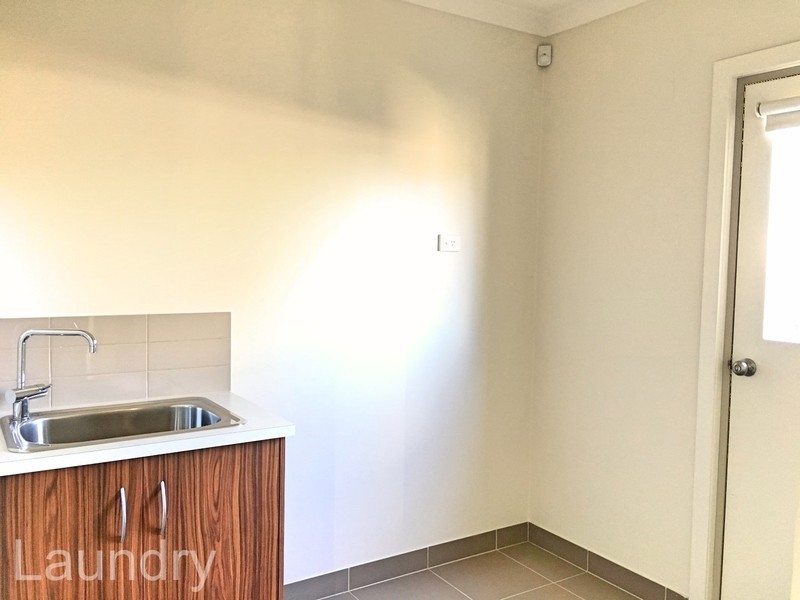 8 Ashland Court, Keysborough VIC 3173