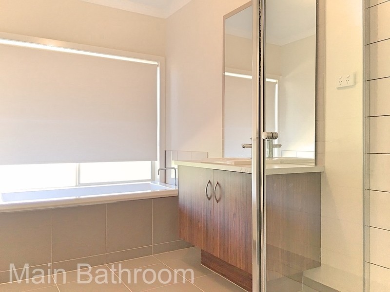 8 Ashland Court, Keysborough VIC 3173