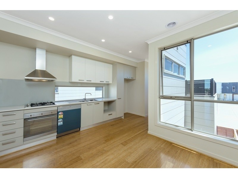 34B Middleton Drive, Point Cook VIC 3030