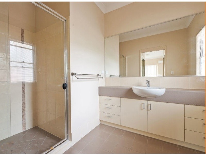 10/1 Anthony Street, Kingston QLD 4114