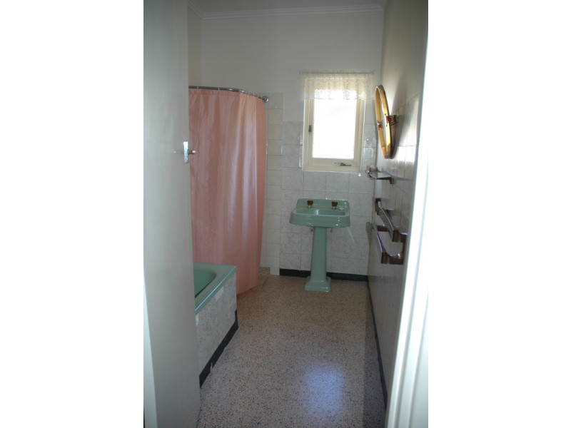 135 Halsey Road, Henley Beach South SA 5022