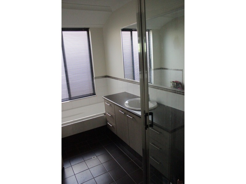 28 Kambany Approach, Dalyellup WA 6230