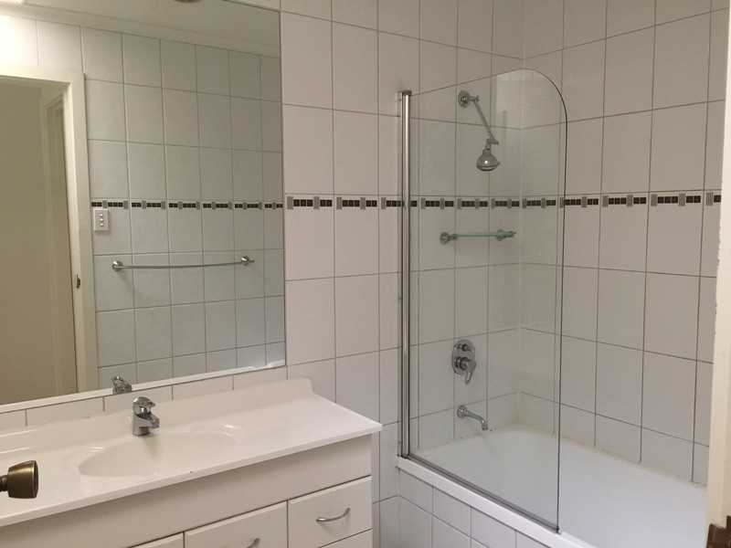 1/3 GLENCAIRN, Camberwell VIC 3124