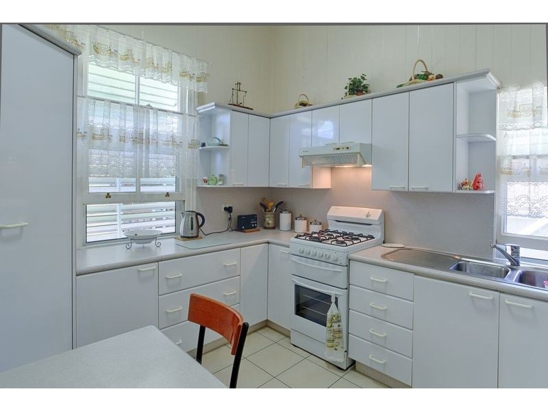 189 Juliette Street, Greenslopes QLD 4120