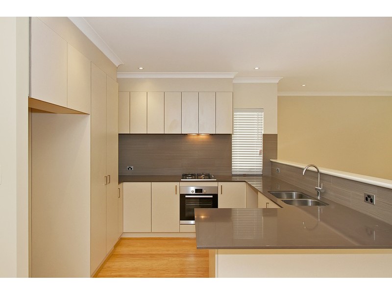 84 Mullaloo Drive, Kallaroo WA 6025