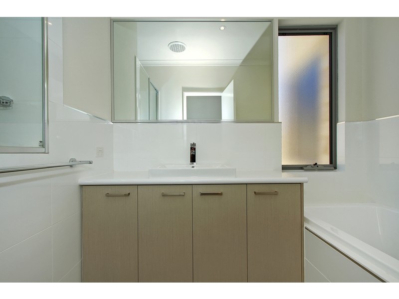 84 Mullaloo Drive, Kallaroo WA 6025