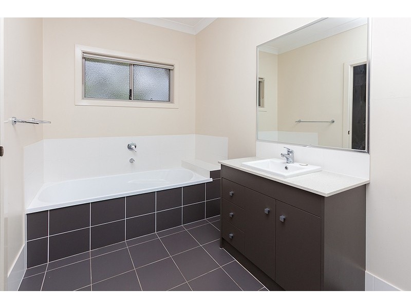 43 Friend Street, Wakerley QLD 4154