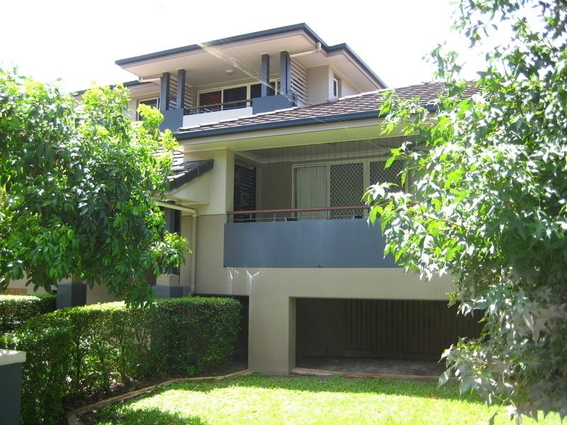 6/7 Grimes Street, Auchenflower QLD 4066