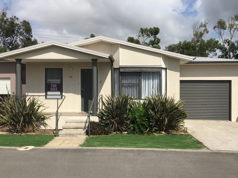 54/1A Gordon  Close, Anna Bay NSW 2316