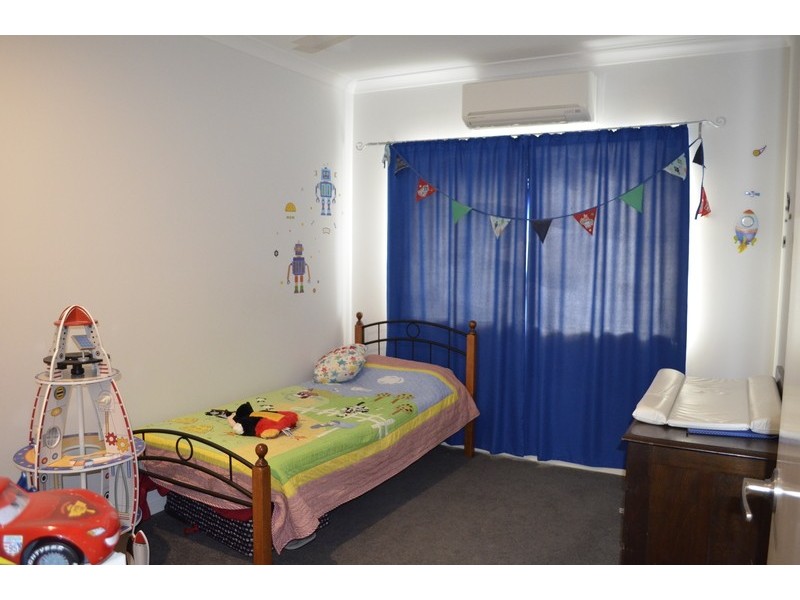 6 Twin Creek Court, Cannonvale QLD 4802
