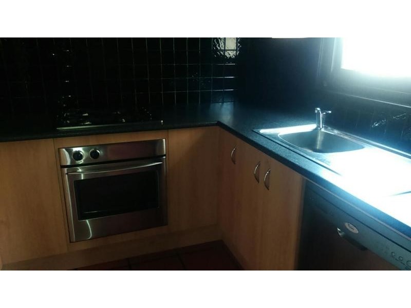 1/16-17 Marine Parade, St Kilda VIC 3182