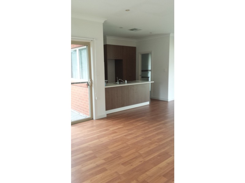 8A Crystal Avenue, St Marys SA 5042