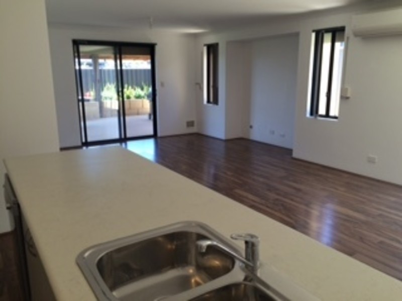 31 Wallum Road, Banksia Grove WA 6031