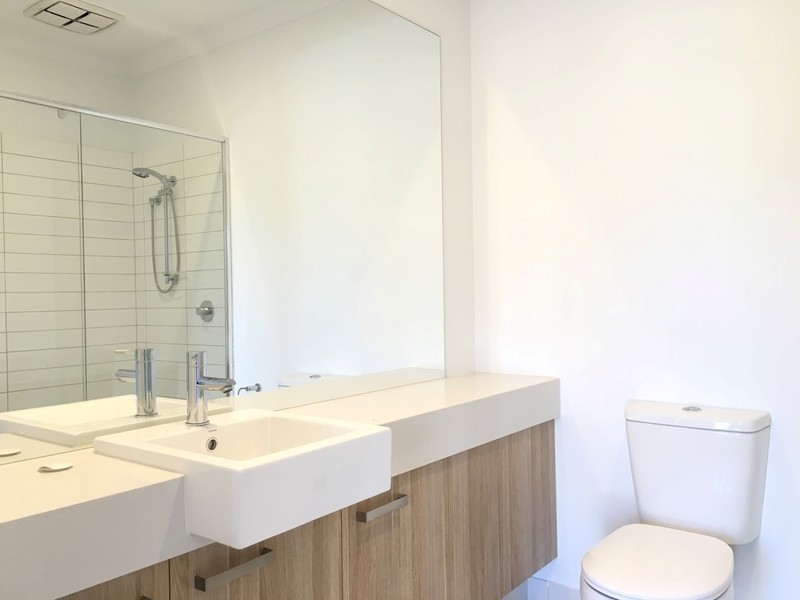 30 Cascade Terrace, Craigieburn VIC 3064
