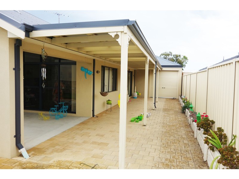 22 Hennessy Drive, Ashby WA 6065