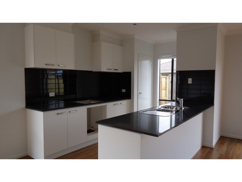 20  Chamberlain Way, Williams Landing VIC 3027