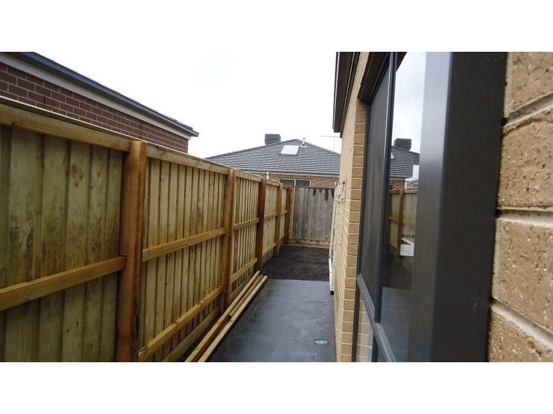 20  Chamberlain Way, Williams Landing VIC 3027