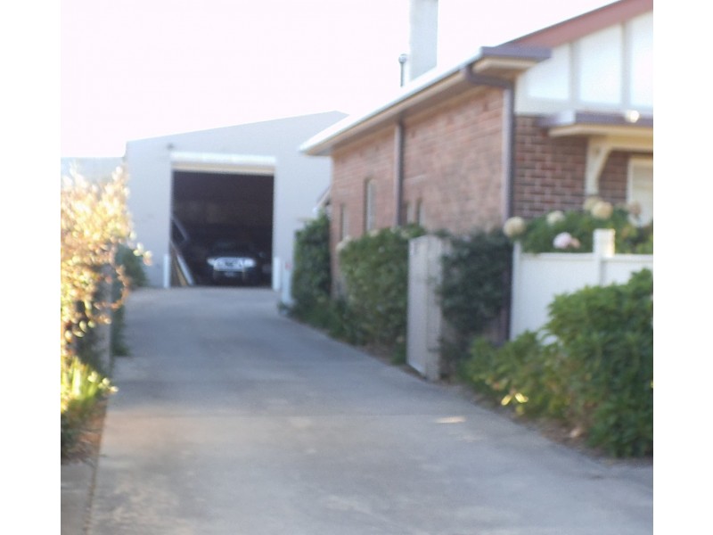 195 Byng Street, Orange NSW 2800